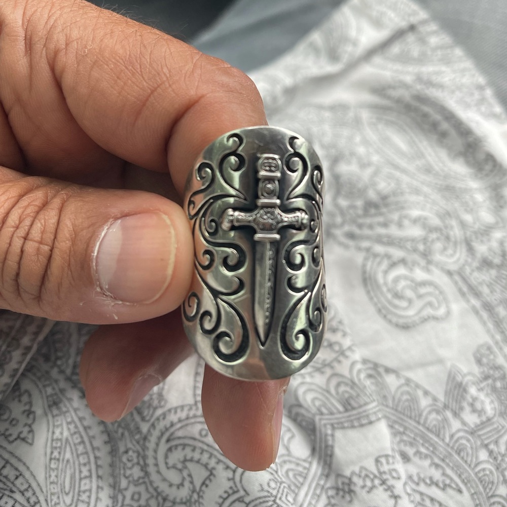 Ring - Picture 4 of 7